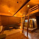 Lostgarden Apartment *