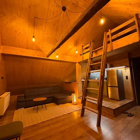 Lostgarden Apartment *